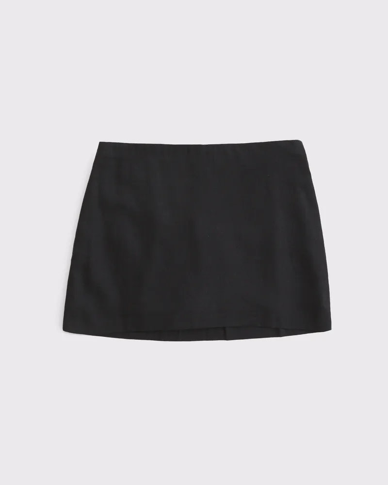The A&F Scarlett Mid Rise Linen-Blend Mini Skort