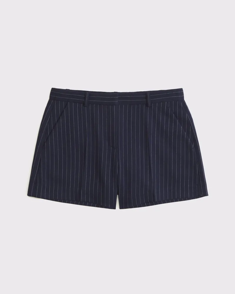 Curve Love Mid Rise Tailored Short