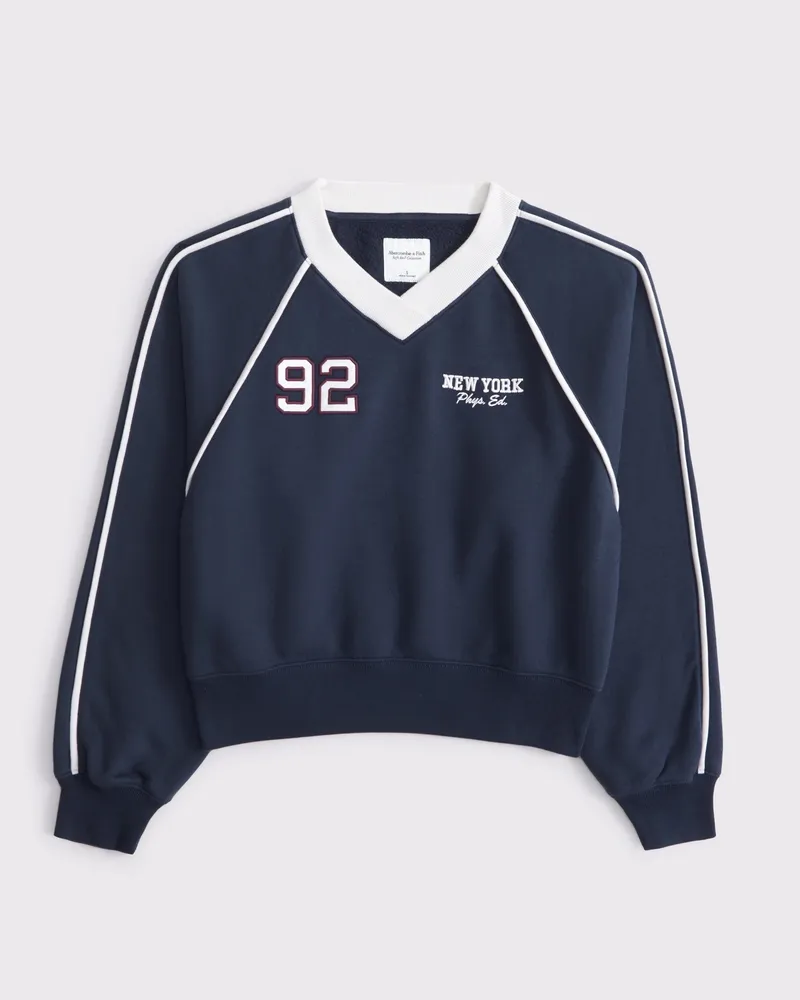 Sporty Graphic Classic Sunday V-Neck