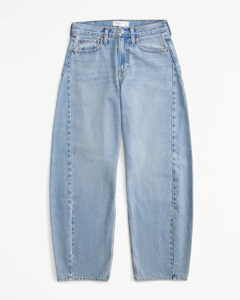 Curve Love Mid Rise Barrel Jean