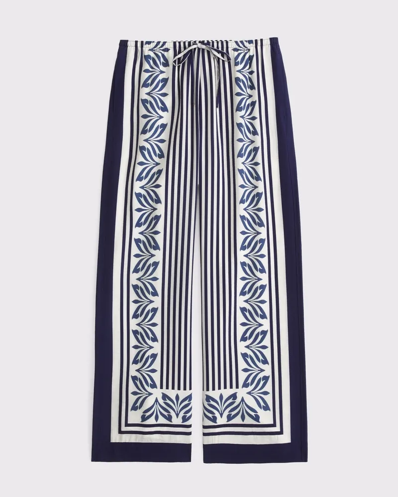 Textured Pull-On Pant
