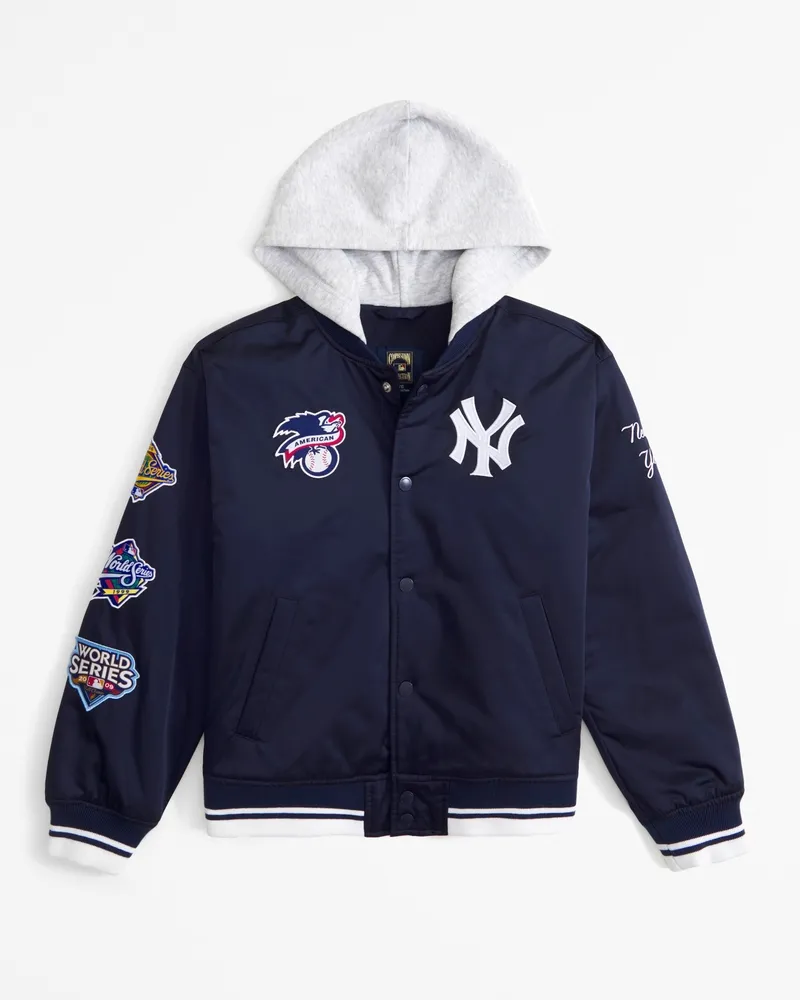 new york yankees hooded bomber jacket